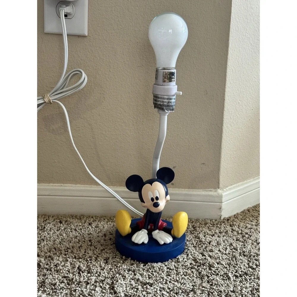 Disney Store Mickey Mouse Table Lamp Vintage Style‎ Authentic Works